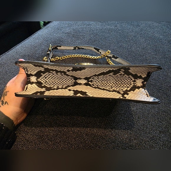 Quilted Faux Snake Skin Shoulder Bag - Picture 6 of 7